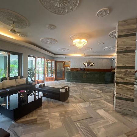 Varada Nagavali Hotel Srikakulam Eksteriør billede